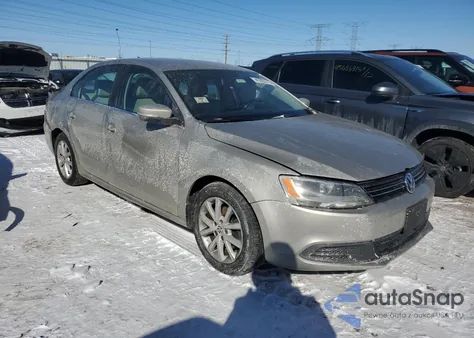 2013 Volkswagen Jetta Se z USA, uszkodzony, nr VIN 3VWDX7AJ8DM232729